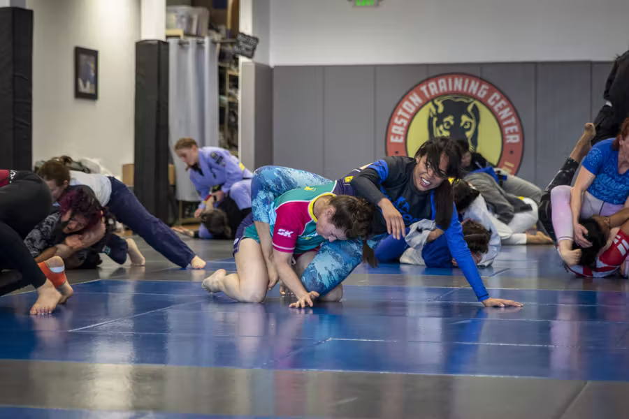 Women’s jiu-jitsu class at Easton Boulder