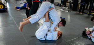 Balloon sweep BJJ teens 