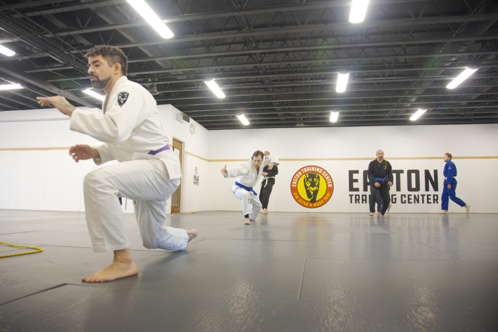 Jiu Jitsu drills for shooting in for a takedown in warmup