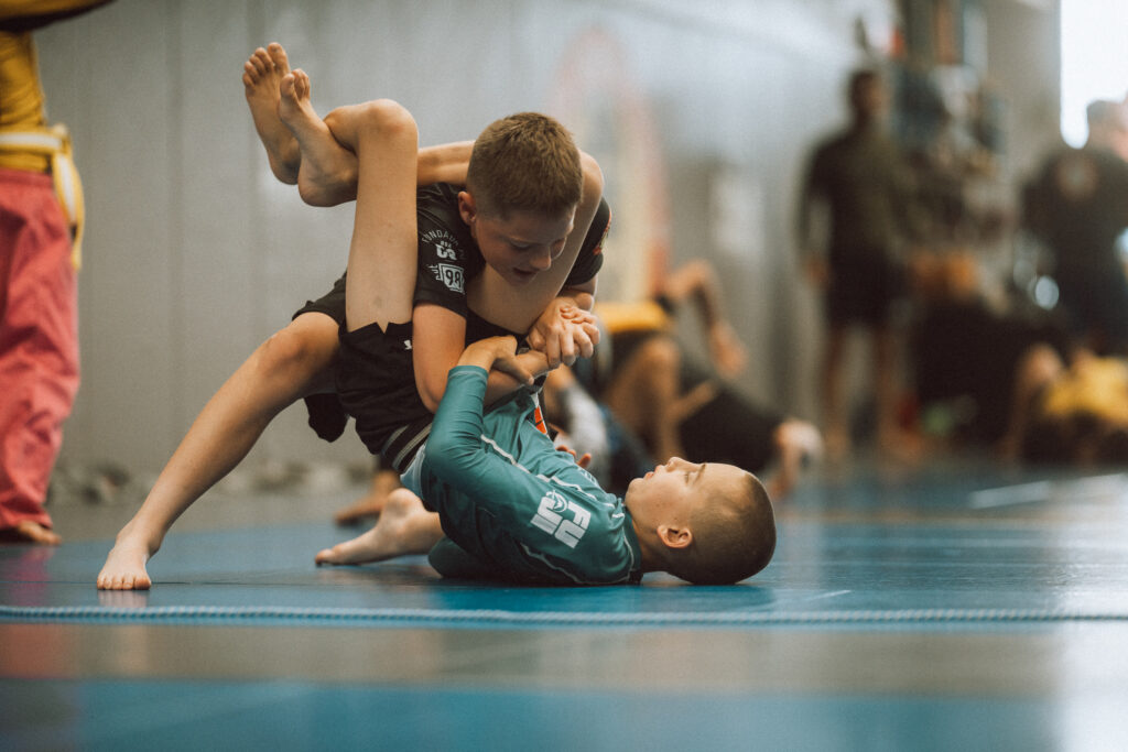 kids in bjj no gi training