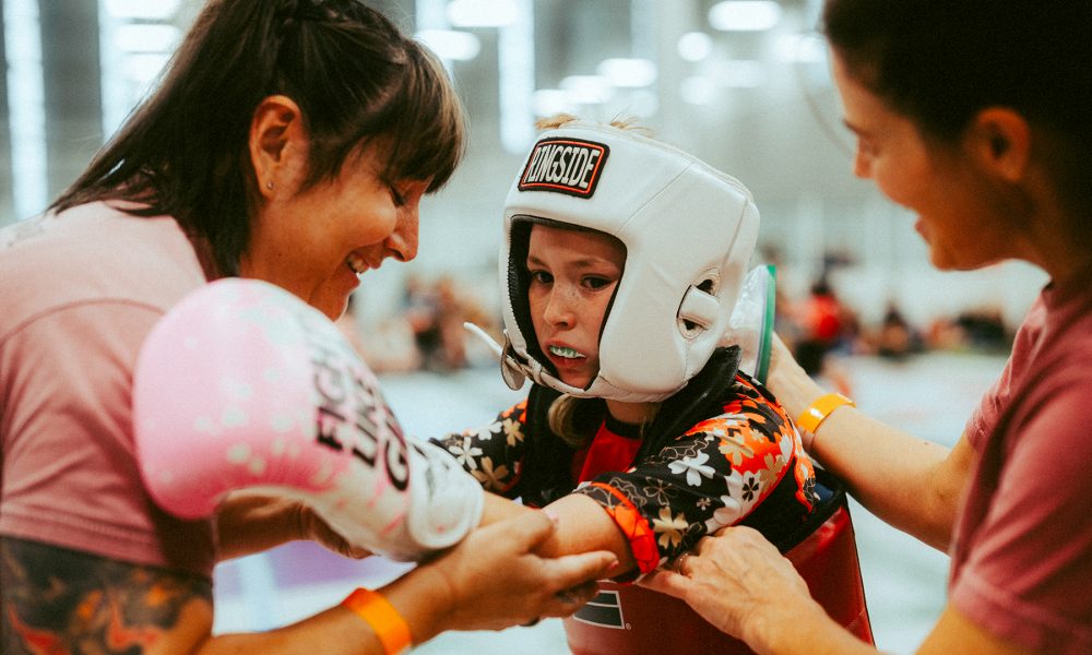 CAP09032 Image: Collin Perryman.