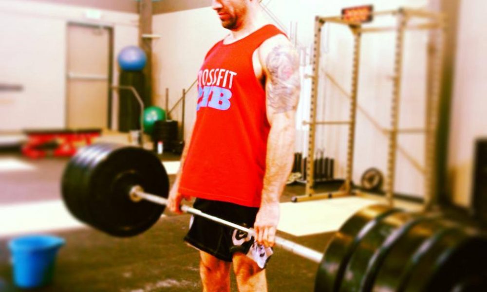 mike_deadlift