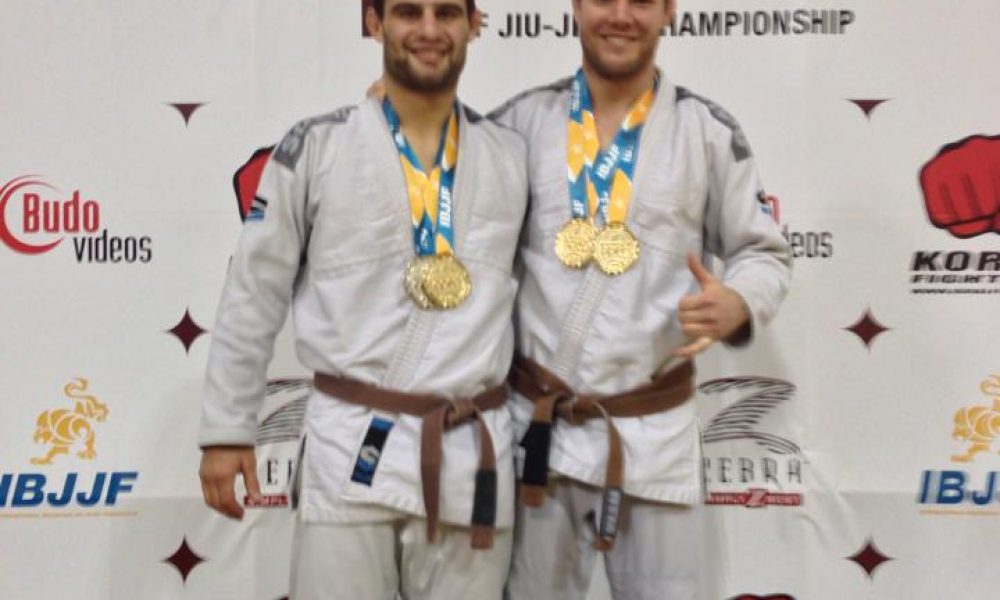 podium_both